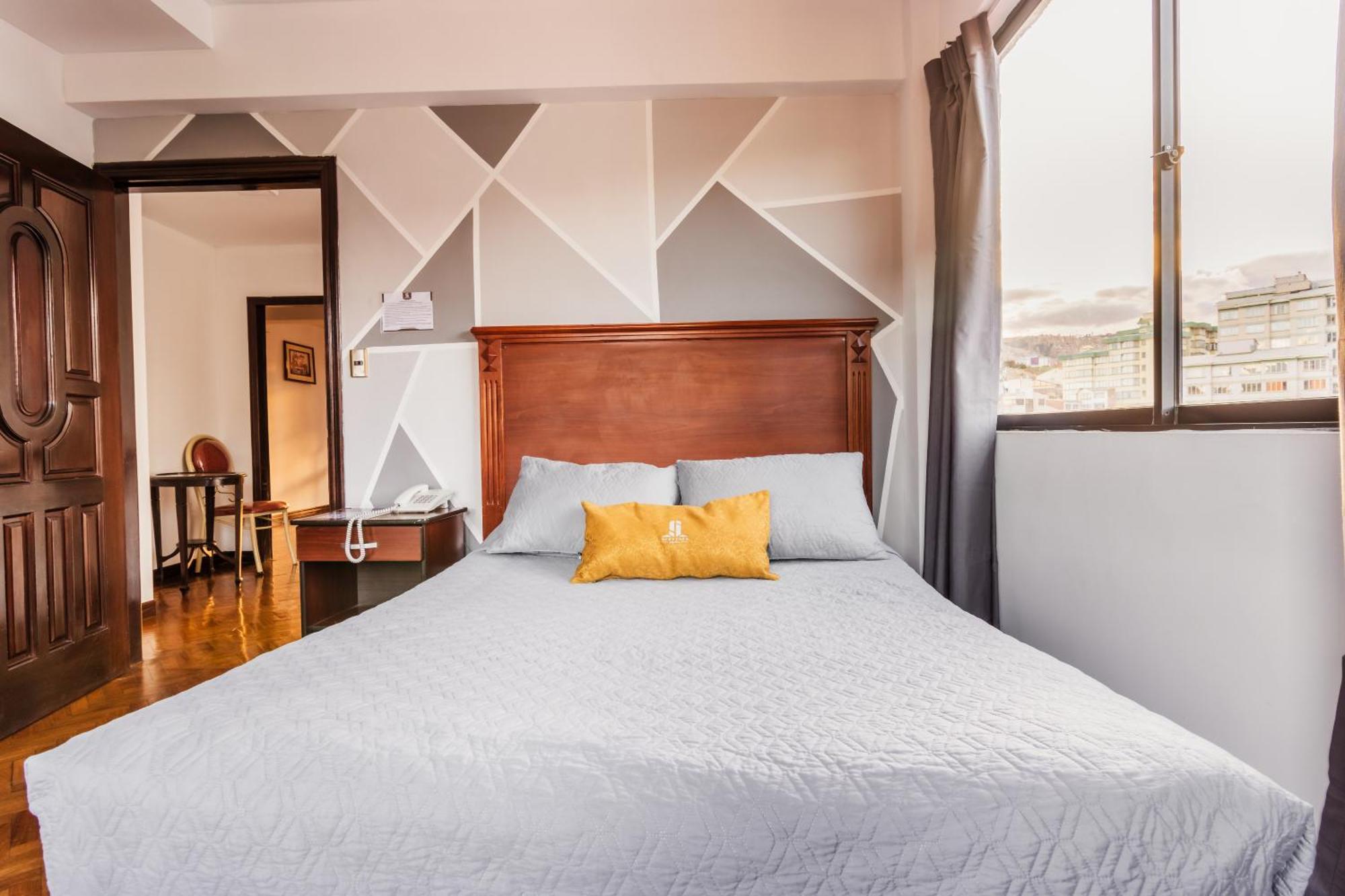 Elegance Hotel La Paz Exterior photo